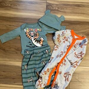 Disney baby Tigger outfits size 3-6 months